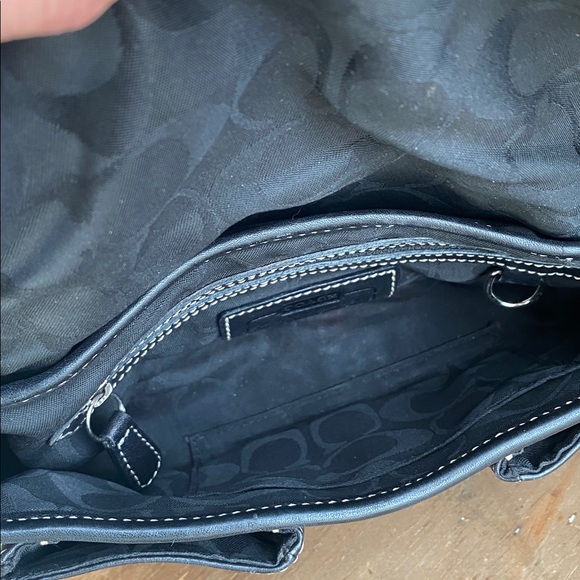 Vintage Coach Black Leather Soho Buckle Y2K Shoulder Bag No. 1446 - Picture 7 of 11